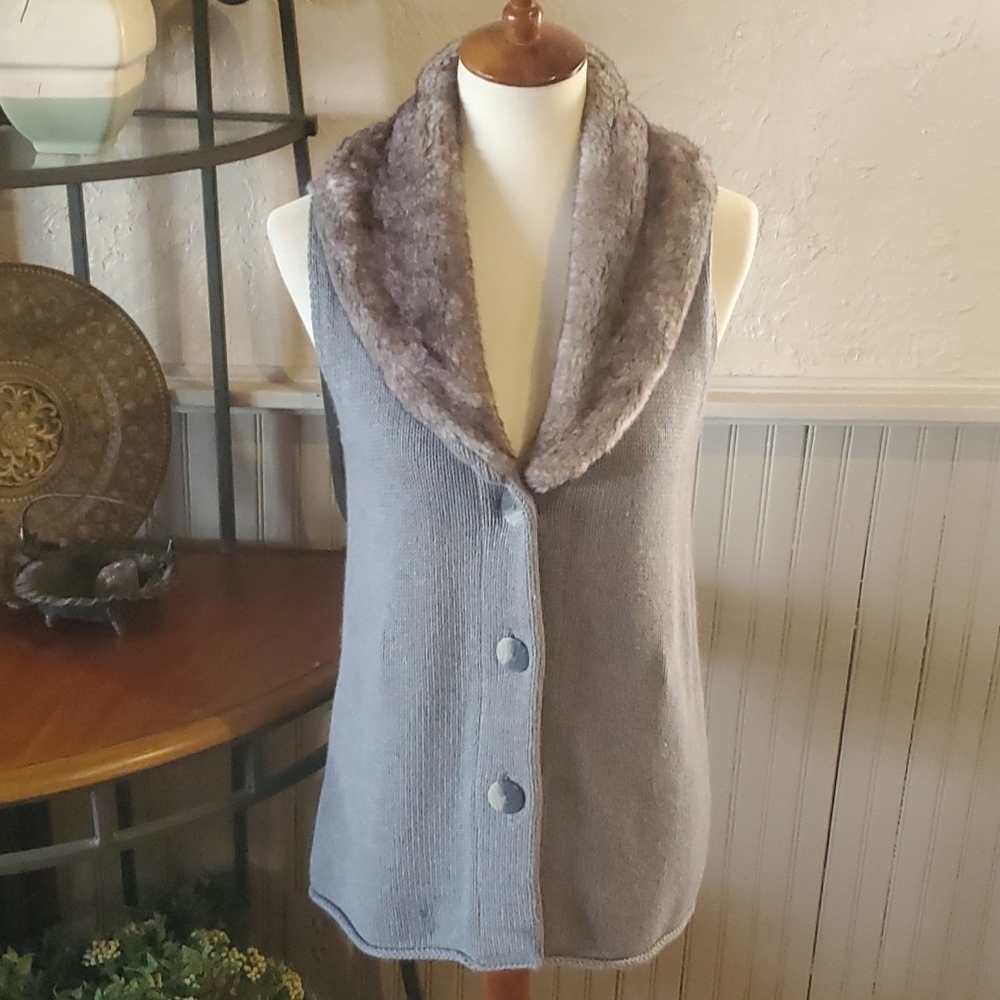 *j.jill Vest Sweater